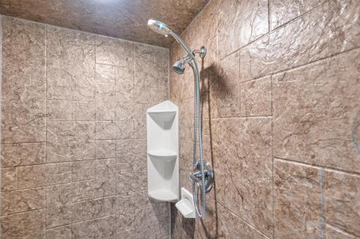 74-web-or-mls-706-23rd-st-sw.jpg