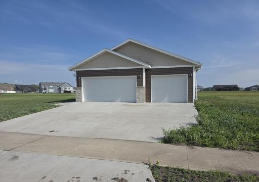 1600 5th Avenue NE, Dilworth, MN 56529