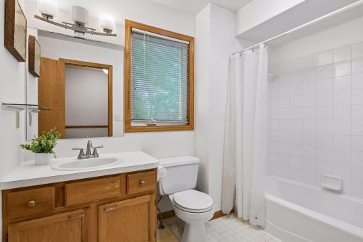 3612 Saint Francis Way, C, Saint Paul, MN 55123