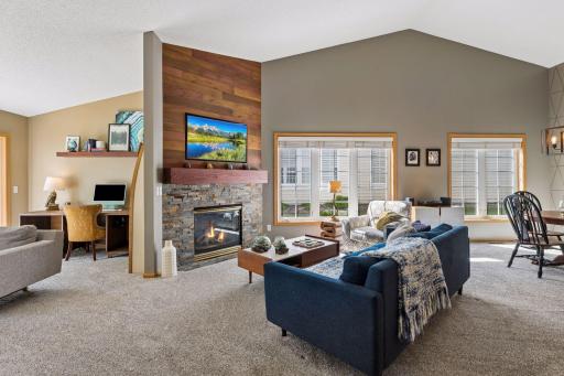 6503 Brook Lane, Savage, MN 55378