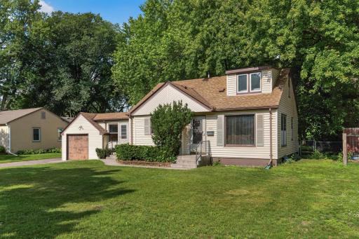 4921 Zenith Avenue N, Minneapolis, MN 55429