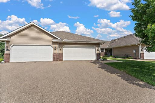 2618 Rosetown Court, Roseville, MN 55113