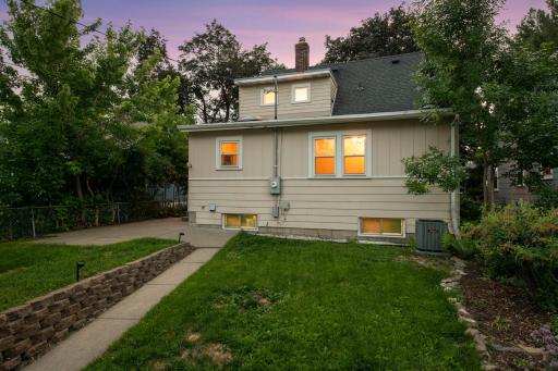 6045 Clinton Avenue, Minneapolis, MN 55419
