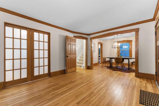 6045 Clinton Avenue, Minneapolis, MN 55419