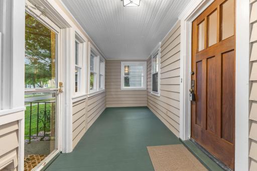 6045 Clinton Avenue, Minneapolis, MN 55419