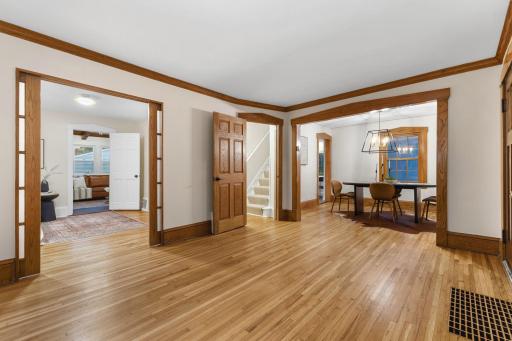 6045 Clinton Avenue, Minneapolis, MN 55419