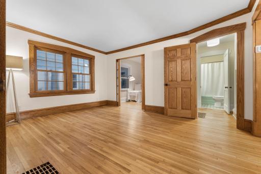 6045 Clinton Avenue, Minneapolis, MN 55419