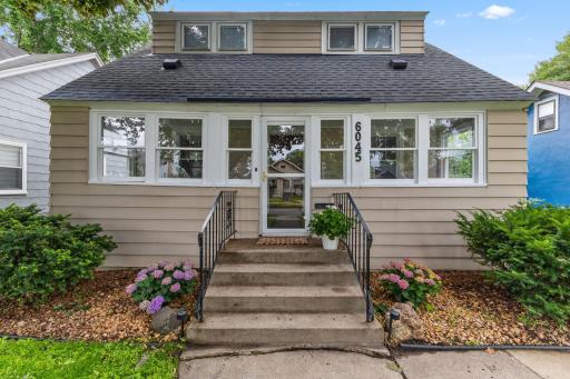 6045 Clinton Avenue, Minneapolis, MN 55419