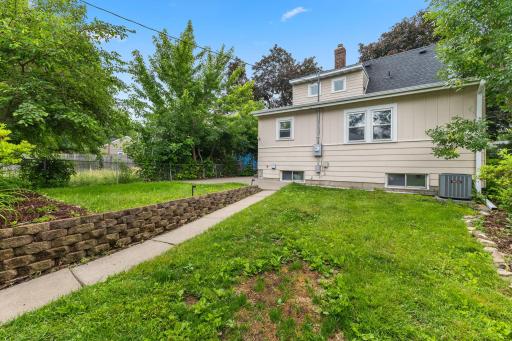 6045 Clinton Avenue, Minneapolis, MN 55419