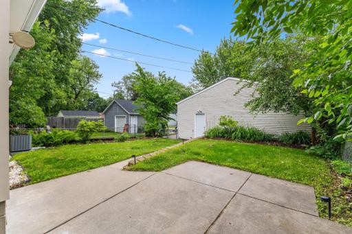 6045 Clinton Avenue, Minneapolis, MN 55419