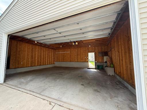 6045 Clinton Avenue, Minneapolis, MN 55419