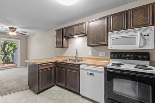 604 Portland Place, Burnsville, MN 55337