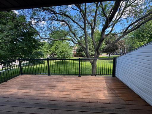 604 Portland Place, Burnsville, MN 55337