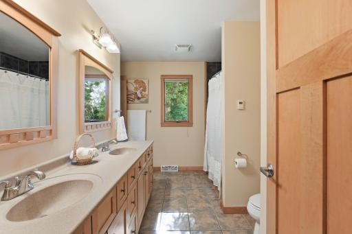 1400 Lia DR Primary Walk-through bath- Heated floors and double sink