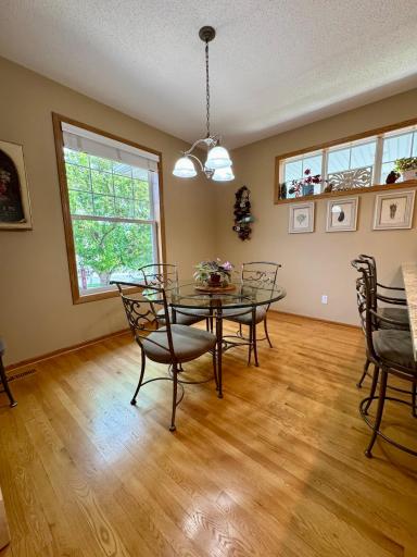 Enjoy the sunrise with your morning coffee in the eat-in kitchen.