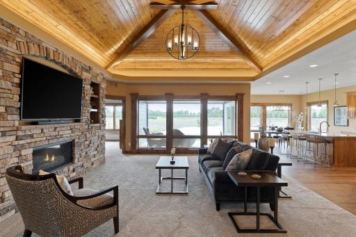 2535 110th Court NE, Blaine, MN 55449