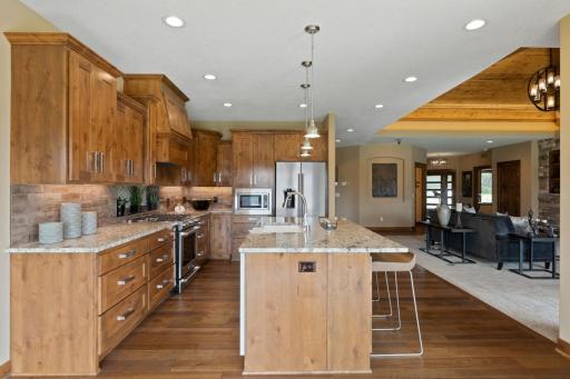 2535 110th Court NE, Blaine, MN 55449