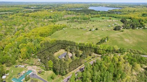 2253 Hay Lake Road, Carlton, MN 55718