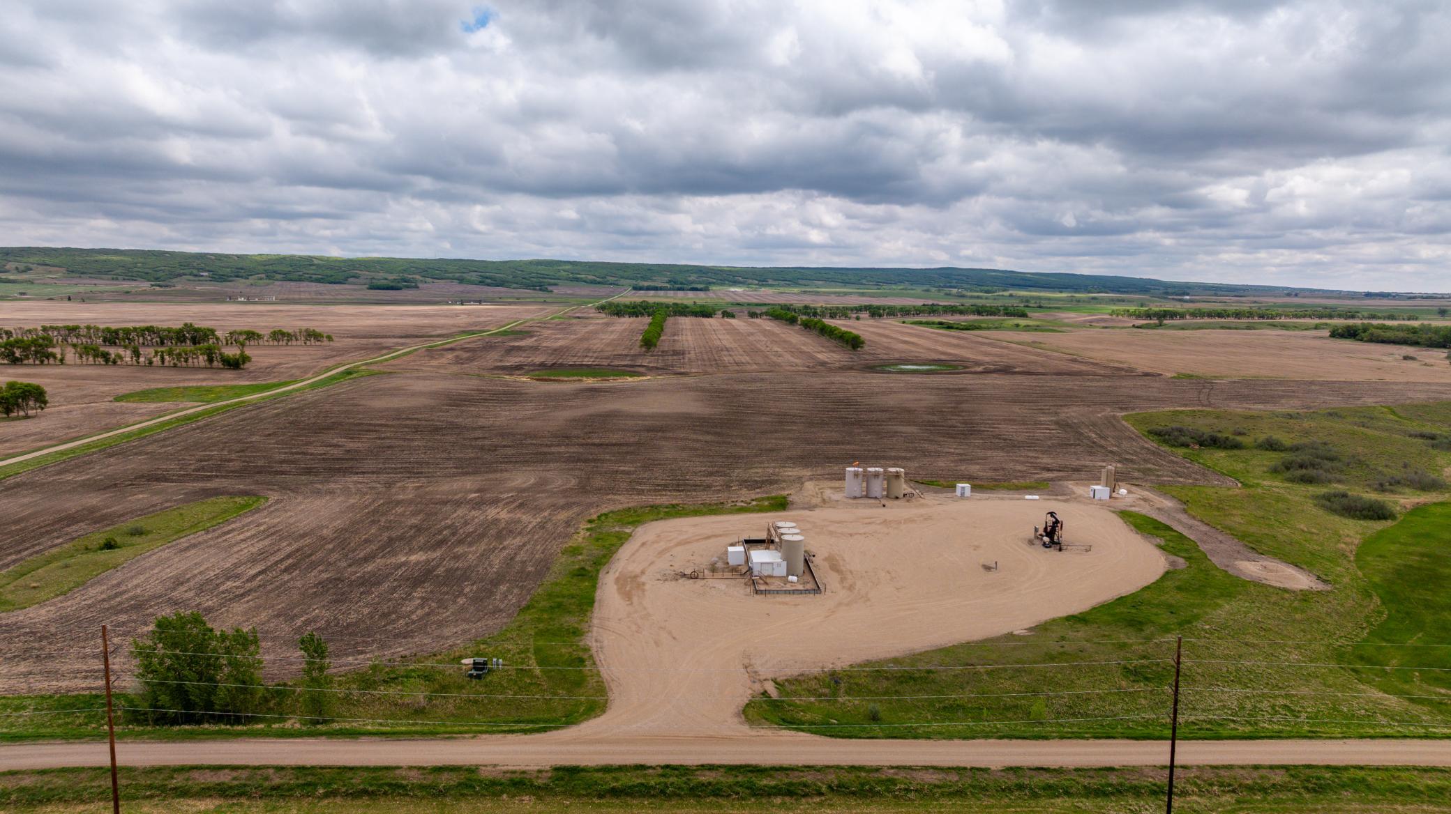 Amdak__Carbury 108+- Acres_0049.jpg