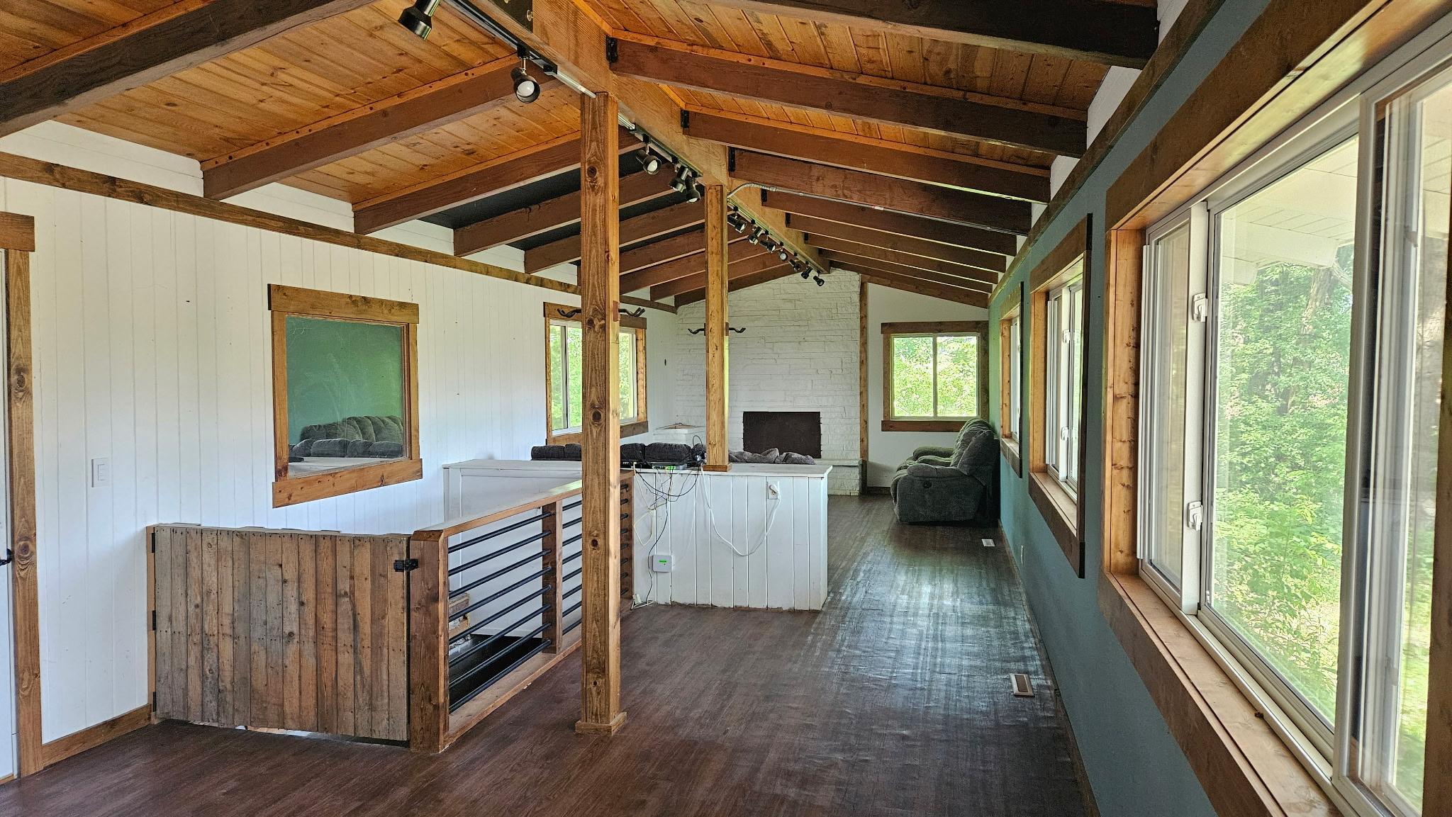 dining room.jpg