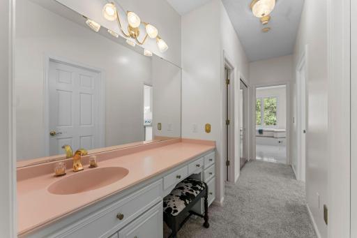 4771 Juniper Ridge Circle NW, Anoka, MN 55303