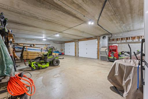 4771 Juniper Ridge Circle NW, Anoka, MN 55303
