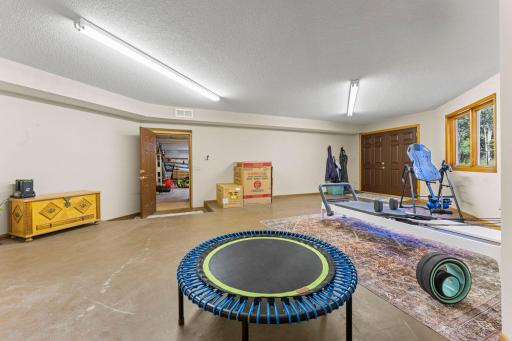4771 Juniper Ridge Circle NW, Anoka, MN 55303