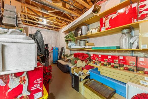 4771 Juniper Ridge Circle NW, Anoka, MN 55303