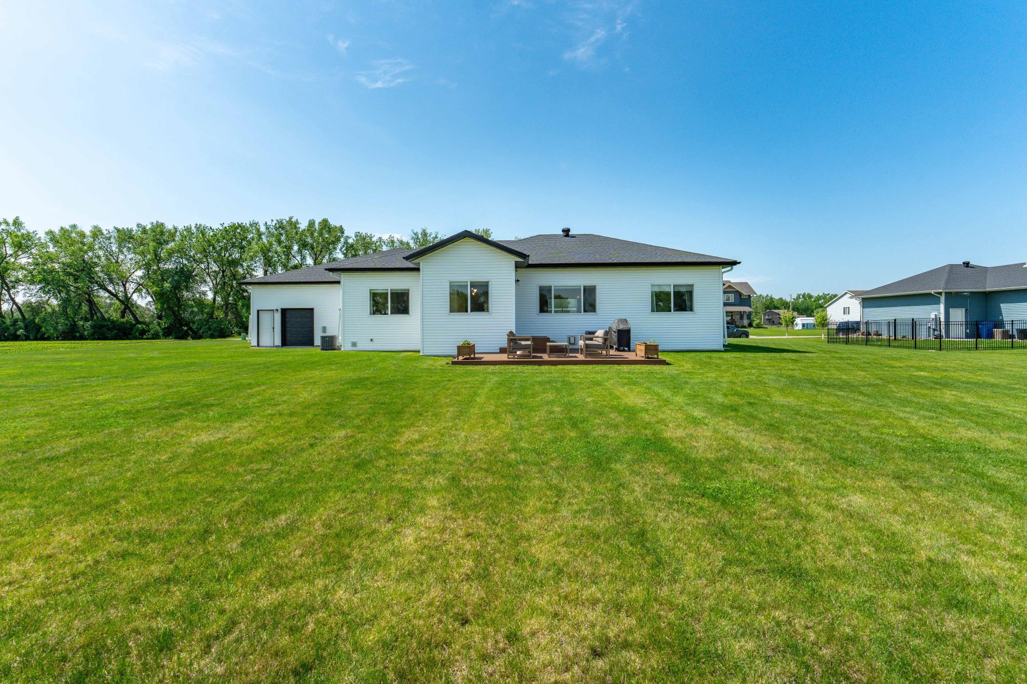 1426 Summerwood Trl Dilworth-110.jpg