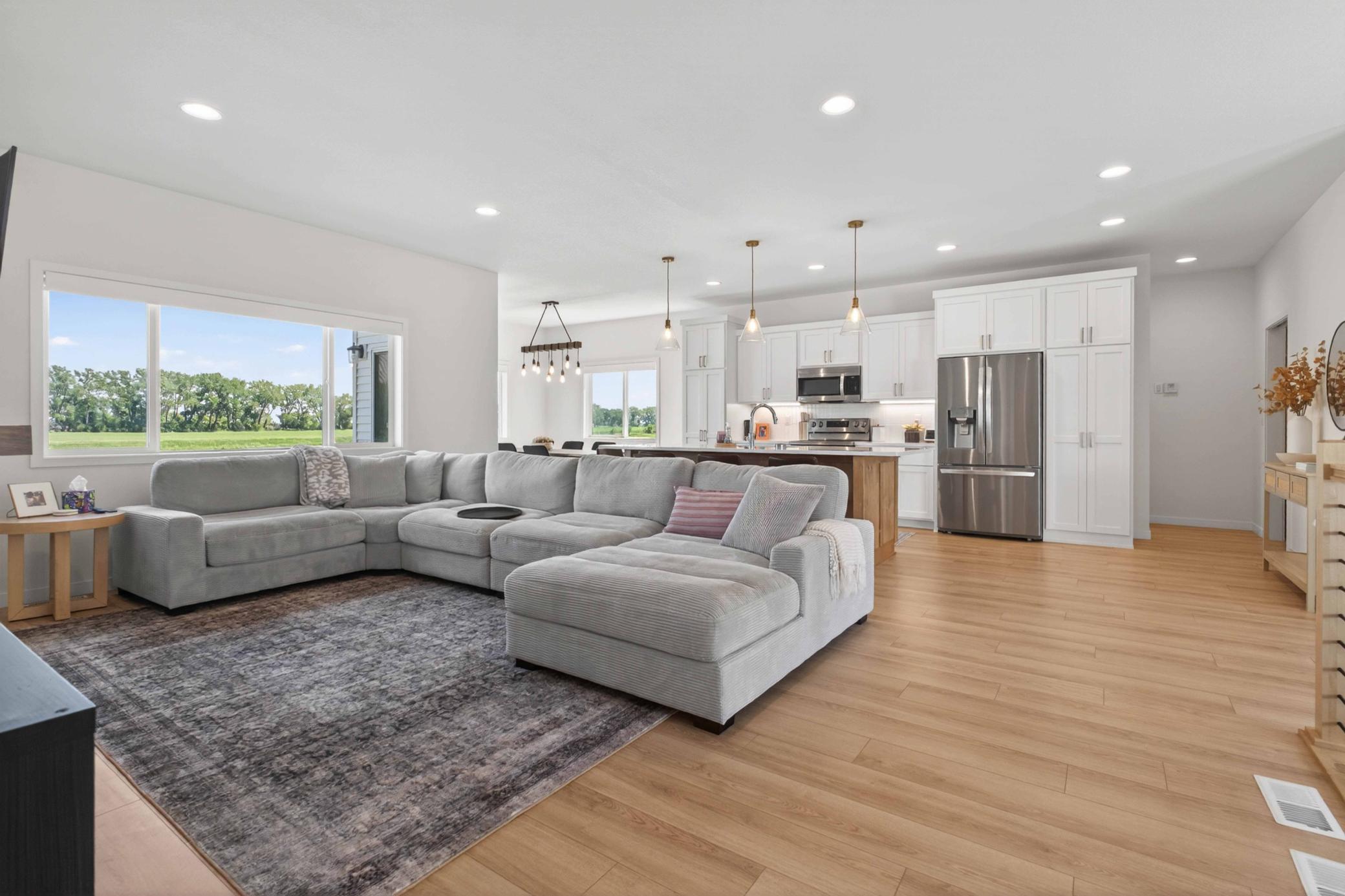 1426 Summerwood Trl Dilworth-203.jpg