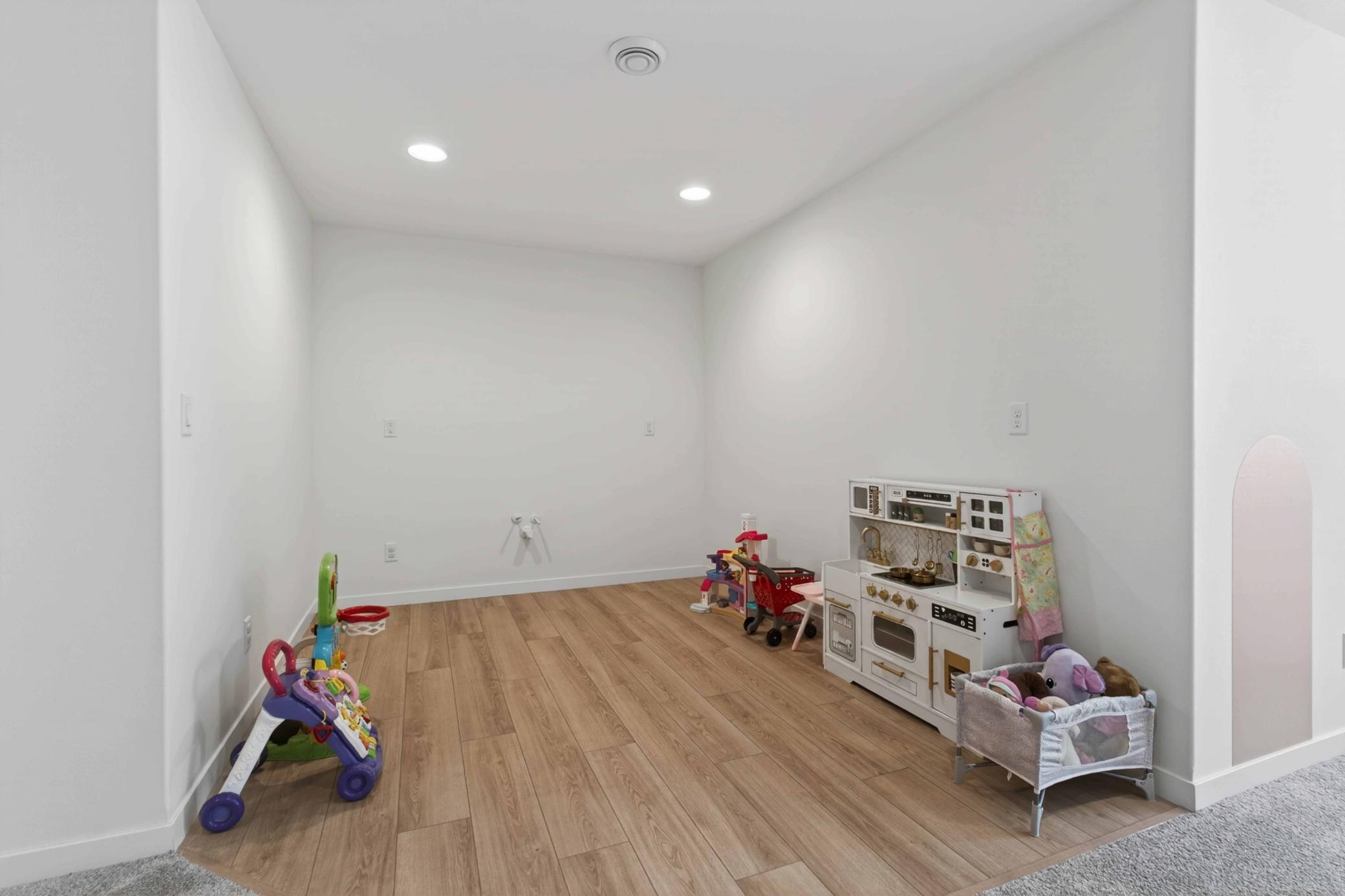 1426 Summerwood Trl Dilworth-237.jpg