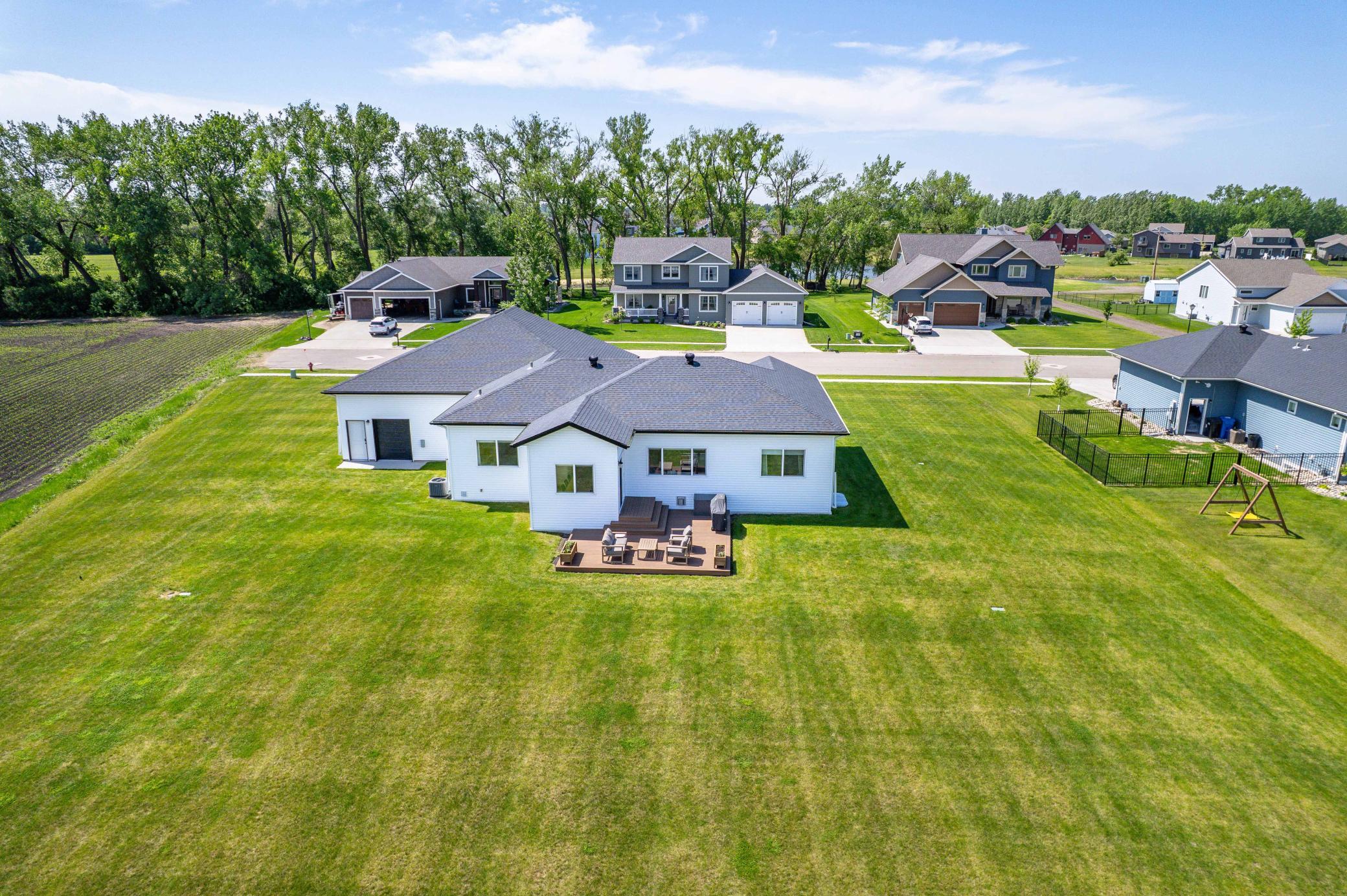 1426 Summerwood Trl Dilworth-314.jpg
