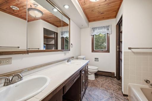 4913 Highway 25, Mountain Iron, MN 55768