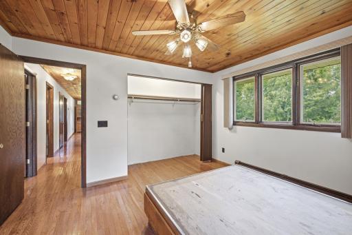 4913 Highway 25, Mountain Iron, MN 55768
