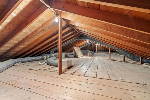 719 Park Avenue, Hamburg, MN 55339