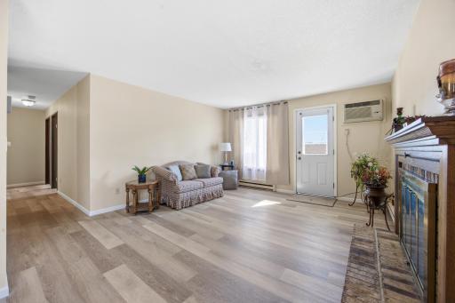 341 Prairiewood Circle S, 208, Fargo, ND 58103