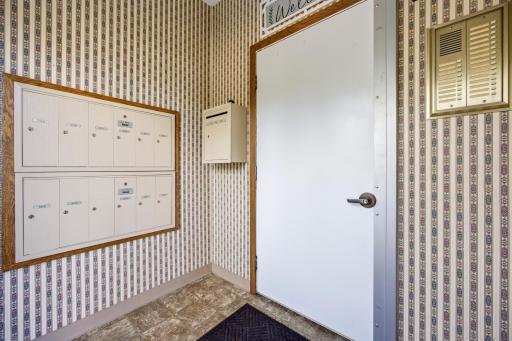 341 Prairiewood Circle S, 208, Fargo, ND 58103