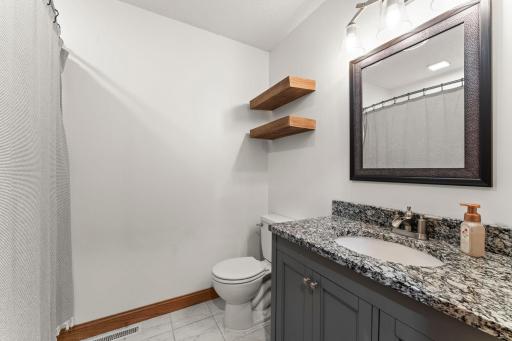 735 Marigold Drive, Cambridge, MN 55008