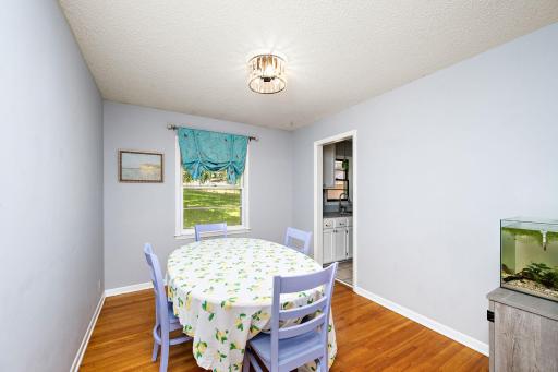 Dining room (could be converted into a 4th bedroom)