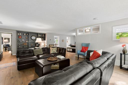 18150 Honeysuckle Lane, Wayzata, MN 55391