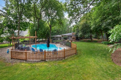 18150 Honeysuckle Lane, Wayzata, MN 55391