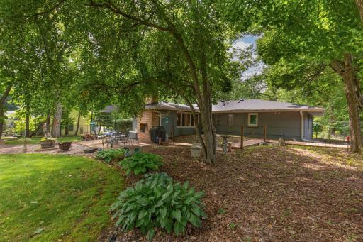 18150 Honeysuckle Lane, Wayzata, MN 55391