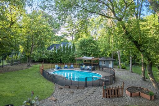 18150 Honeysuckle Lane, Wayzata, MN 55391