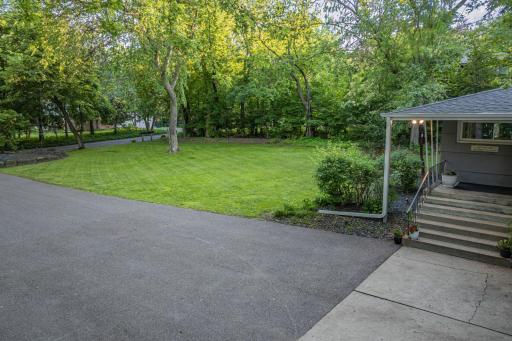 18150 Honeysuckle Lane, Wayzata, MN 55391