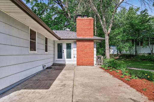 8912 Tretbaugh Drive, Minneapolis, MN 55431