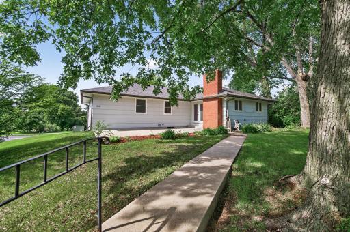 8912 Tretbaugh Drive, Minneapolis, MN 55431