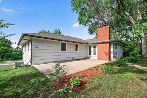 8912 Tretbaugh Drive, Minneapolis, MN 55431