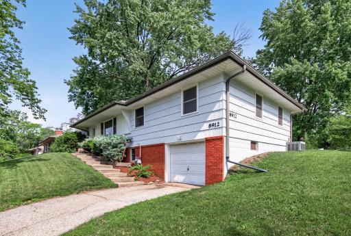 8912 Tretbaugh Drive, Minneapolis, MN 55431
