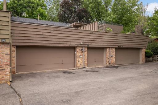 131 Windsor Court, Saint Paul, MN 55112