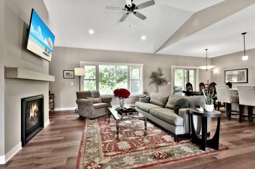 4144 Shady Oak Road S, Hopkins, MN 55343